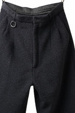 画像をギャラリービューアに読み込む, th products KAPOOR / Wide Tapered Pants / travel wool premiere (black)