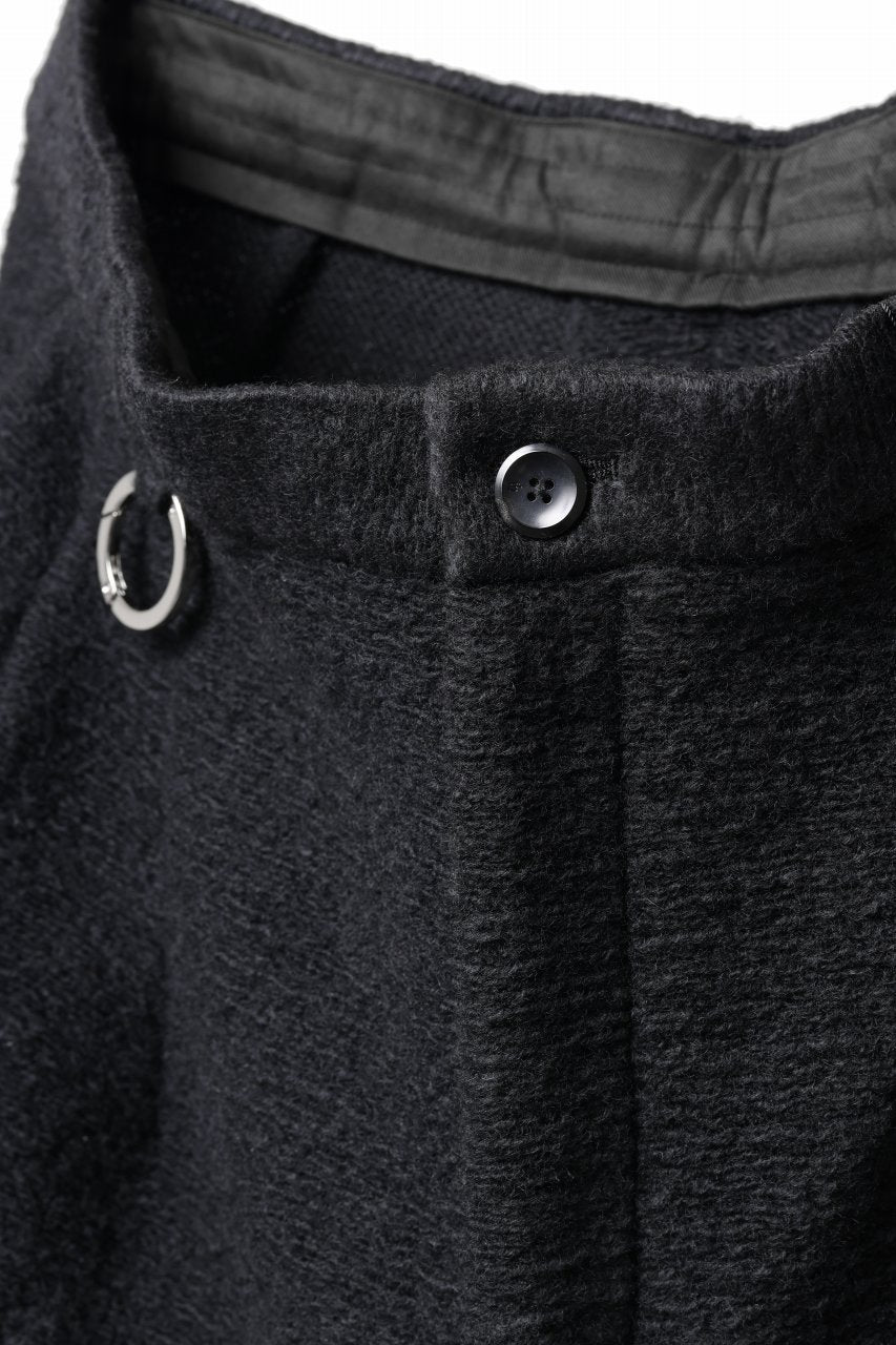 画像をギャラリービューアに読み込む, TARO HORIUCHI / th products KAPOOR / Wide Tapered Pants / travel wool premiere (black)