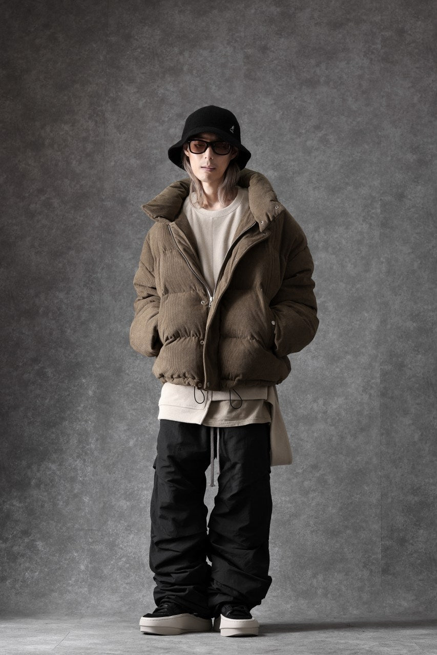 画像をギャラリービューアに読み込む, A.F ARTEFACT TUCK VOLUME BAGGY PANTS / CONY GRUNZE (BLACK)
