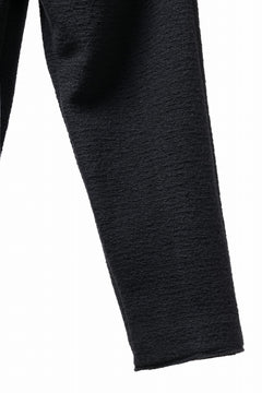 画像をギャラリービューアに読み込む, th products KAPOOR / Wide Tapered Pants / travel wool premiere (black)