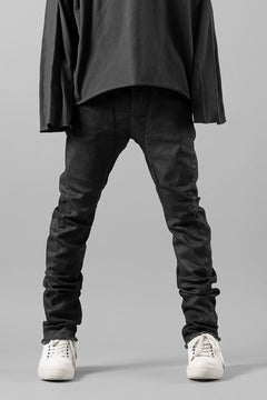 画像をギャラリービューアに読み込む, masnada LAYERED POCKET SLIM JEANS / STRETCH DENIM (BLACK)