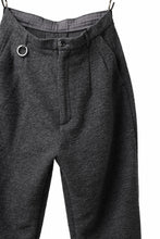 画像をギャラリービューアに読み込む, TARO HORIUCHI / th products KAPOOR / Wide Tapered Pants / travel wool premiere (gray)