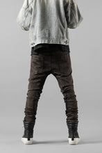 画像をギャラリービューアに読み込む, masnada LAYERED POCKET SLIM JEANS / STRETCH DENIM (BLACK CLAY)