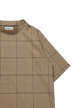 画像をギャラリービューアに読み込む, N/07 exclusive MOCK NECK HALF SLEEVE PULLOVER / WINDOWPANE CHECK TR TWILL (BEIGE)