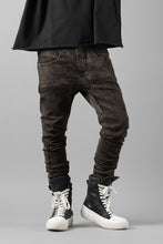 画像をギャラリービューアに読み込む, masnada LAYERED POCKET SLIM JEANS / STRETCH DENIM (BLACK CLAY)