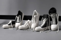 画像をギャラリービューアに読み込む, masnada LOW TOP SNEAKER / CALF SKIN LEATHER (CHALK)