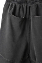 画像をギャラリービューアに読み込む, entire studios HEAVY DROP SHORT PANTS (WASHED BLACK)