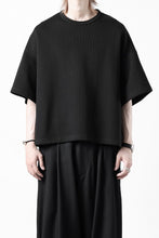 画像をギャラリービューアに読み込む, N/07 OVERSIZE TOP / RIBBED CARDBOARD KNIT JERSEY (BLACK)