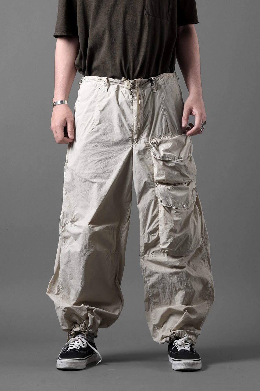 画像をギャラリービューアに読み込む, Ten c CARGO TROUSERS / GARMENT DYED LIGHT NYLON TACTEL MID LAYER (BEIGE)