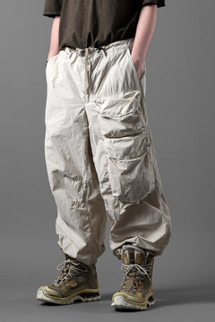 画像をギャラリービューアに読み込む, Ten c CARGO TROUSERS / GARMENT DYED LIGHT NYLON TACTEL MID LAYER (BEIGE)