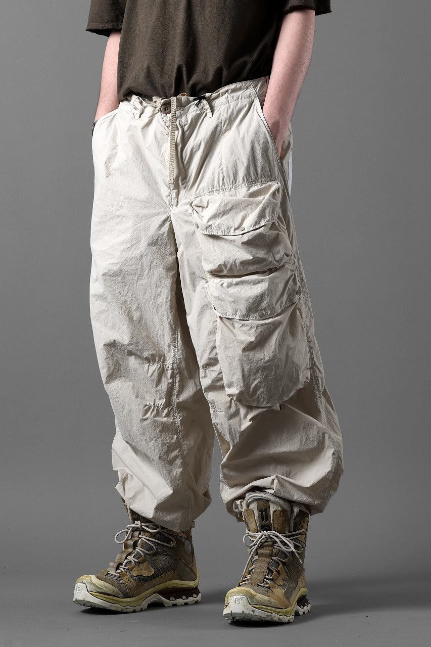画像をギャラリービューアに読み込む, Ten c CARGO TROUSERS / GARMENT DYED LIGHT NYLON TACTEL MID LAYER (BEIGE)