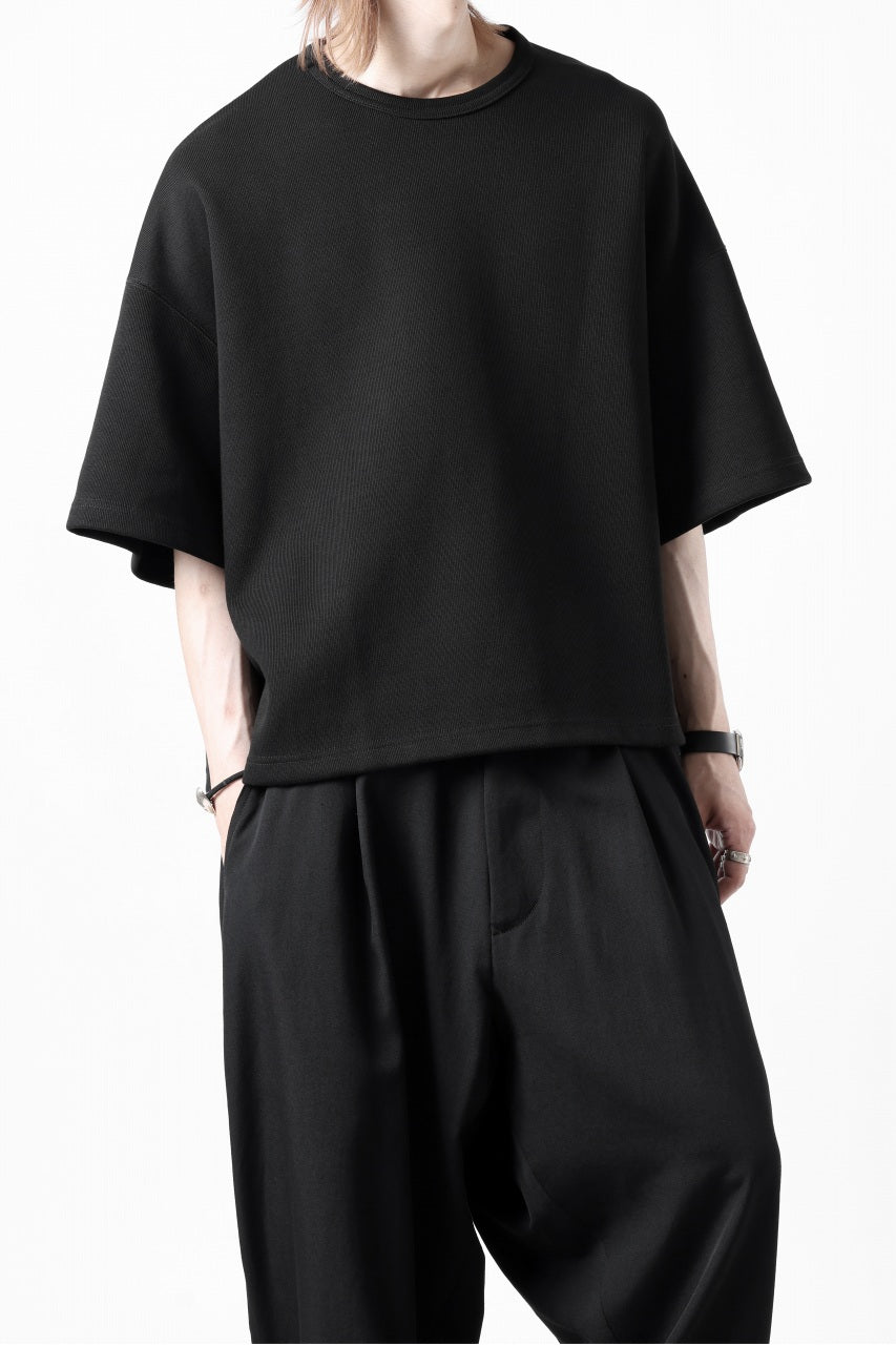 画像をギャラリービューアに読み込む, N/07 OVERSIZE TOP / RIBBED CARDBOARD KNIT JERSEY (BLACK)