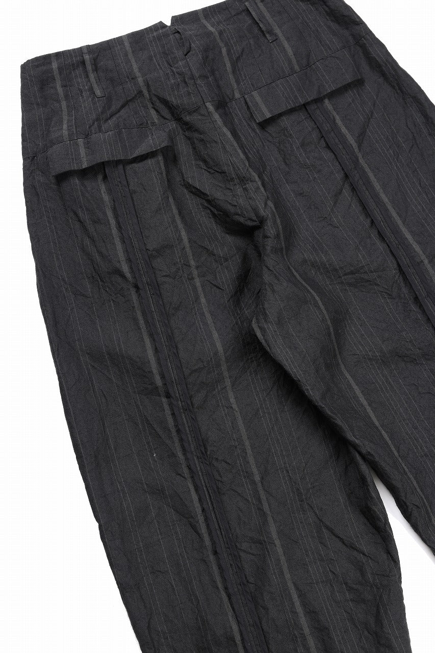 画像をギャラリービューアに読み込む, KLASICA "VICTOR" BACK SEAM TAPERED TROUSERS / LIGHT WEIGHT DARK RANDOM STRIPE RAMIE (IRON STRIPE)
