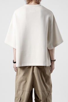 画像をギャラリービューアに読み込む, N/07 OVERSIZE TOP / RIBBED CARDBOARD KNIT JERSEY (IVORY)