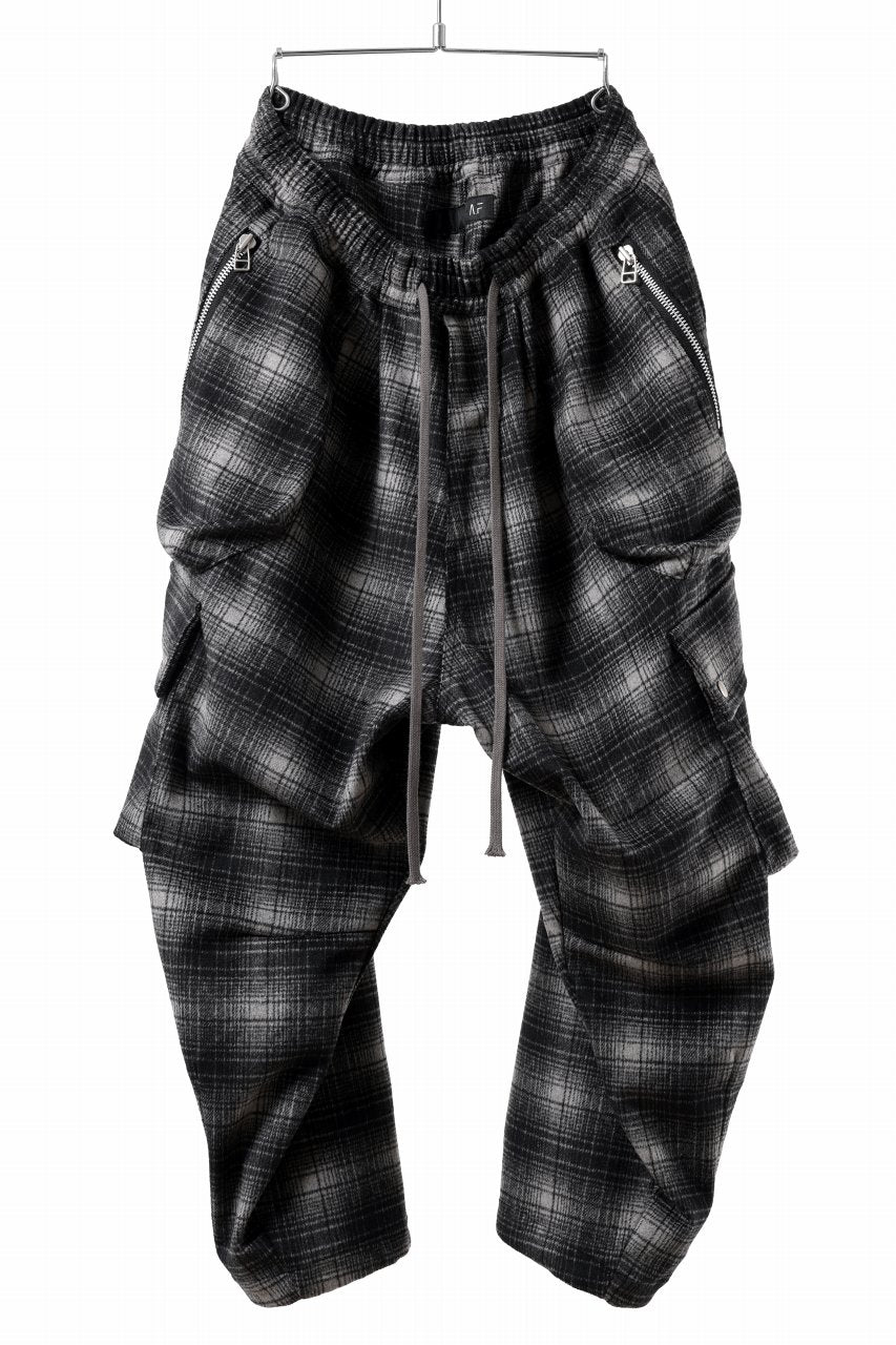 画像をギャラリービューアに読み込む, A.F ARTEFACT HEM-STRING WIDE CARGO PANTS / OMBRE FLANNEL(BLACK x WHITE)