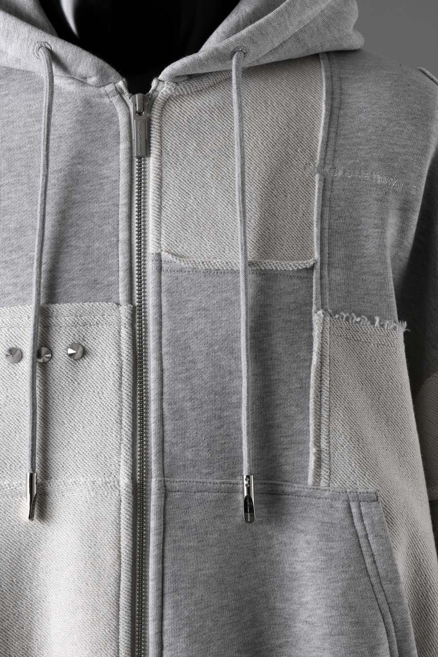 画像をギャラリービューアに読み込む, Feng Chen Wang PANELLED FULL ZIP HOODIE (GREY)