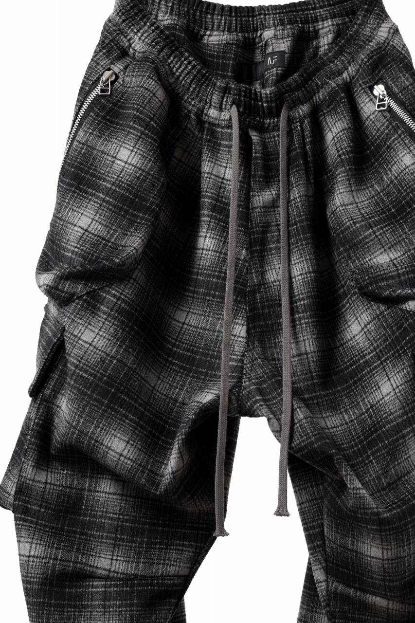 画像をギャラリービューアに読み込む, A.F ARTEFACT HEM-STRING WIDE CARGO PANTS / OMBRE FLANNEL(BLACK x WHITE)