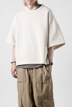 画像をギャラリービューアに読み込む, N/07 OVERSIZE TOP / RIBBED CARDBOARD KNIT JERSEY (IVORY)