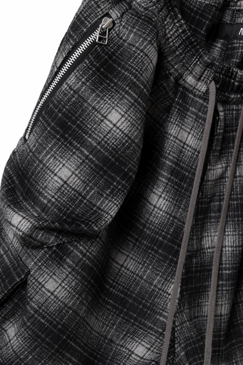 画像をギャラリービューアに読み込む, A.F ARTEFACT HEM-STRING WIDE CARGO PANTS / OMBRE FLANNEL(BLACK x WHITE)