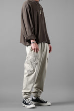 画像をギャラリービューアに読み込む, Ten c SWEAT PANTS / GARMENT DYED DIRECT FIXED DIAGONAL FLEECE + OJJ 11oz (BEIGE)