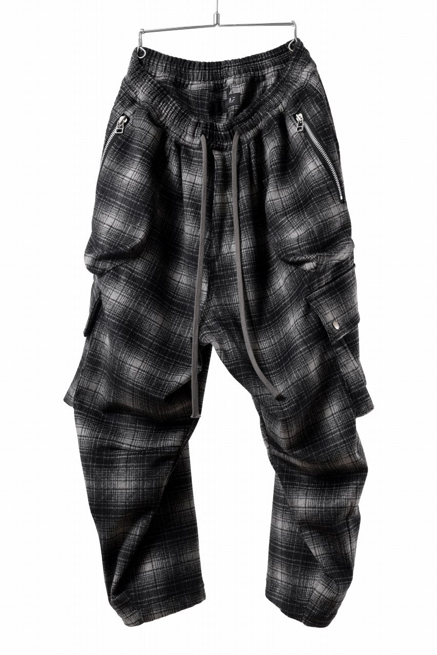 画像をギャラリービューアに読み込む, A.F ARTEFACT HEM-STRING WIDE CARGO PANTS / OMBRE FLANNEL(BLACK x WHITE)