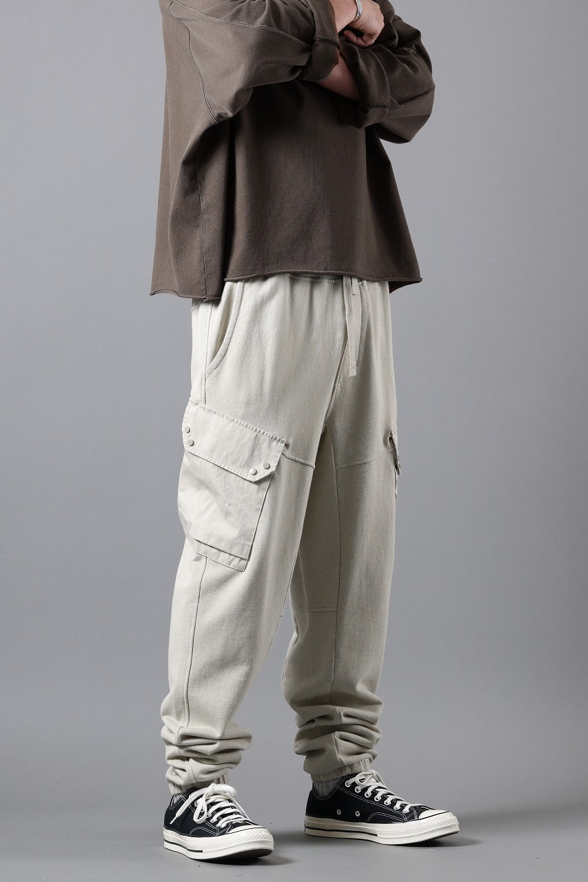 画像をギャラリービューアに読み込む, Ten c SWEAT PANTS / GARMENT DYED DIRECT FIXED DIAGONAL FLEECE + OJJ 11oz (BEIGE)