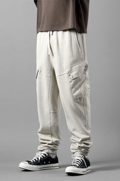 画像をギャラリービューアに読み込む, Ten c SWEAT PANTS / GARMENT DYED DIRECT FIXED DIAGONAL FLEECE + OJJ 11oz (BEIGE)
