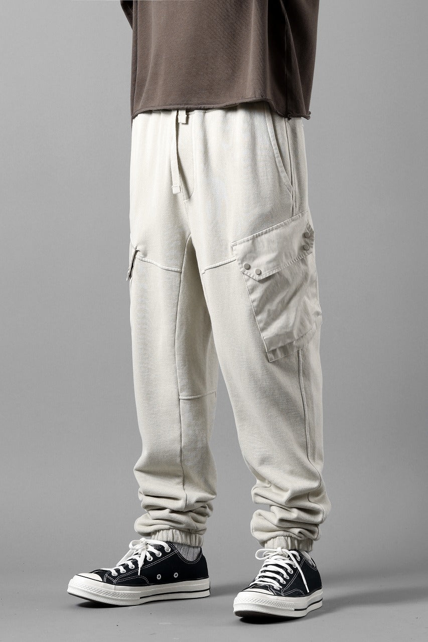 画像をギャラリービューアに読み込む, Ten c SWEAT PANTS / GARMENT DYED DIRECT FIXED DIAGONAL FLEECE + OJJ 11oz (BEIGE)