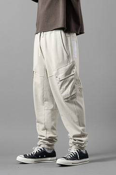 画像をギャラリービューアに読み込む, Ten c SWEAT PANTS / GARMENT DYED DIRECT FIXED DIAGONAL FLEECE + OJJ 11oz (BEIGE)
