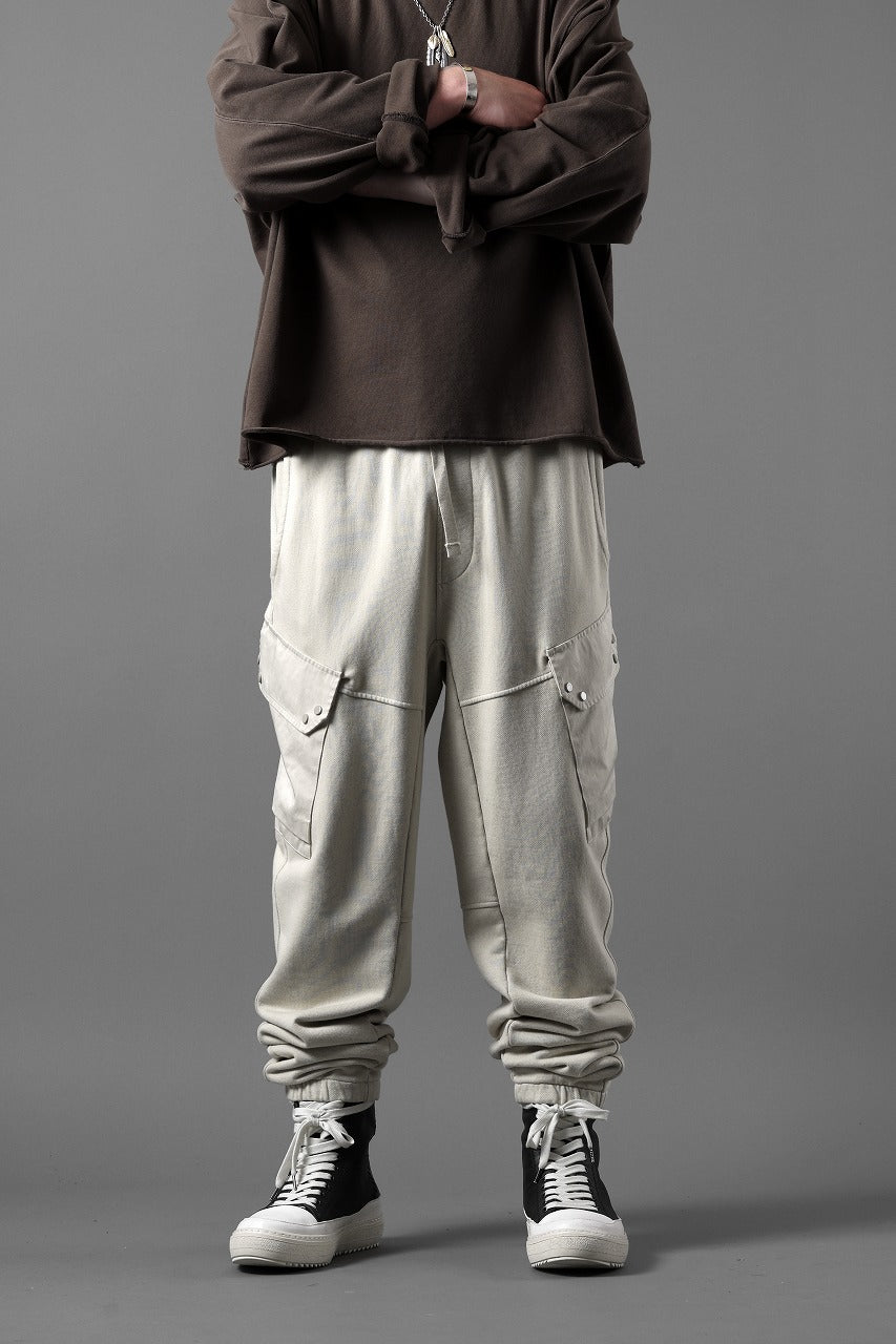 画像をギャラリービューアに読み込む, Ten c SWEAT PANTS / GARMENT DYED DIRECT FIXED DIAGONAL FLEECE + OJJ 11oz (BEIGE)