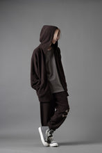 Load image into Gallery viewer, MASTERMIND WORLD LOUNGE LONG PANTS / SOFTY BOA FLEECE (BROWN x SAND)