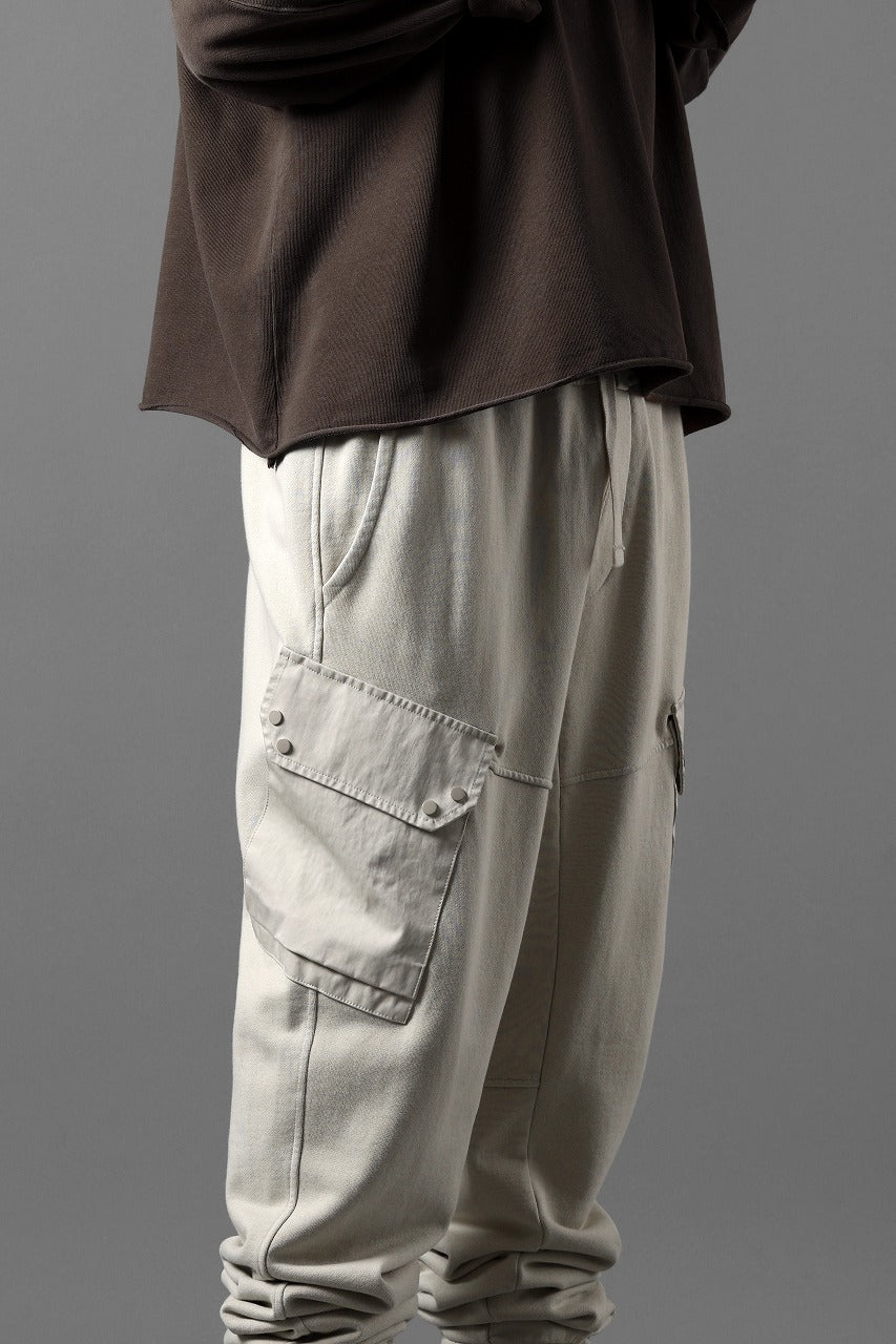 画像をギャラリービューアに読み込む, Ten c SWEAT PANTS / GARMENT DYED DIRECT FIXED DIAGONAL FLEECE + OJJ 11oz (BEIGE)
