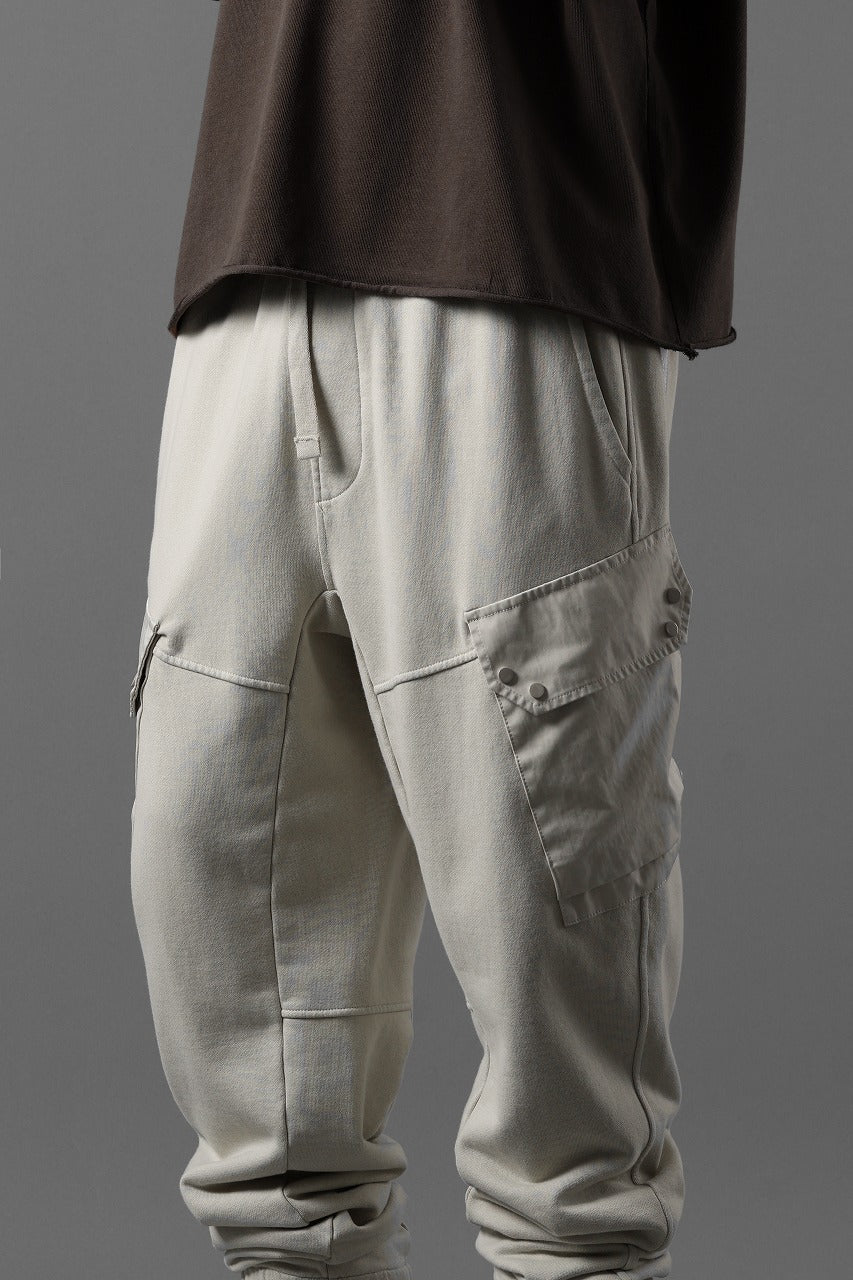 画像をギャラリービューアに読み込む, Ten c SWEAT PANTS / GARMENT DYED DIRECT FIXED DIAGONAL FLEECE + OJJ 11oz (BEIGE)