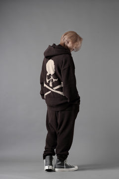 Load image into Gallery viewer, MASTERMIND WORLD LOUNGE LONG PANTS / SOFTY BOA FLEECE (BROWN x SAND)