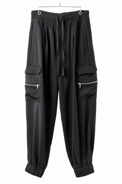 画像をギャラリービューアに読み込む, thom/krom RELAXED FIT CARGO TROUSERS / ELASTIC VISCOSE (BLACK)