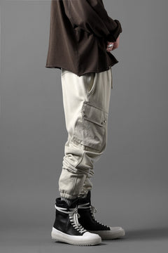 画像をギャラリービューアに読み込む, Ten c SWEAT PANTS / GARMENT DYED DIRECT FIXED DIAGONAL FLEECE + OJJ 11oz (BEIGE)