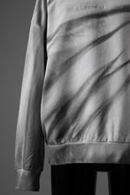 画像をギャラリービューアに読み込む, Feng Chen Wang TIE-DYED SWEATSHIRT (GREY/WHITE)
