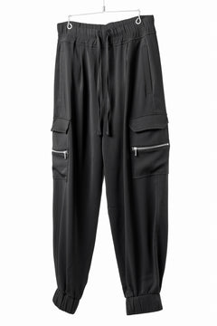 画像をギャラリービューアに読み込む, thom/krom RELAXED FIT CARGO TROUSERS / ELASTIC VISCOSE (BLACK)