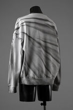 画像をギャラリービューアに読み込む, Feng Chen Wang TIE-DYED SWEATSHIRT (GREY/WHITE)