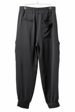 画像をギャラリービューアに読み込む, thom/krom RELAXED FIT CARGO TROUSERS / ELASTIC VISCOSE (BLACK)