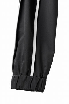 画像をギャラリービューアに読み込む, thom/krom DROP CROTCH TROUSERS / ELASTIC NYLON + REFLECTION PIPING (BLACK)