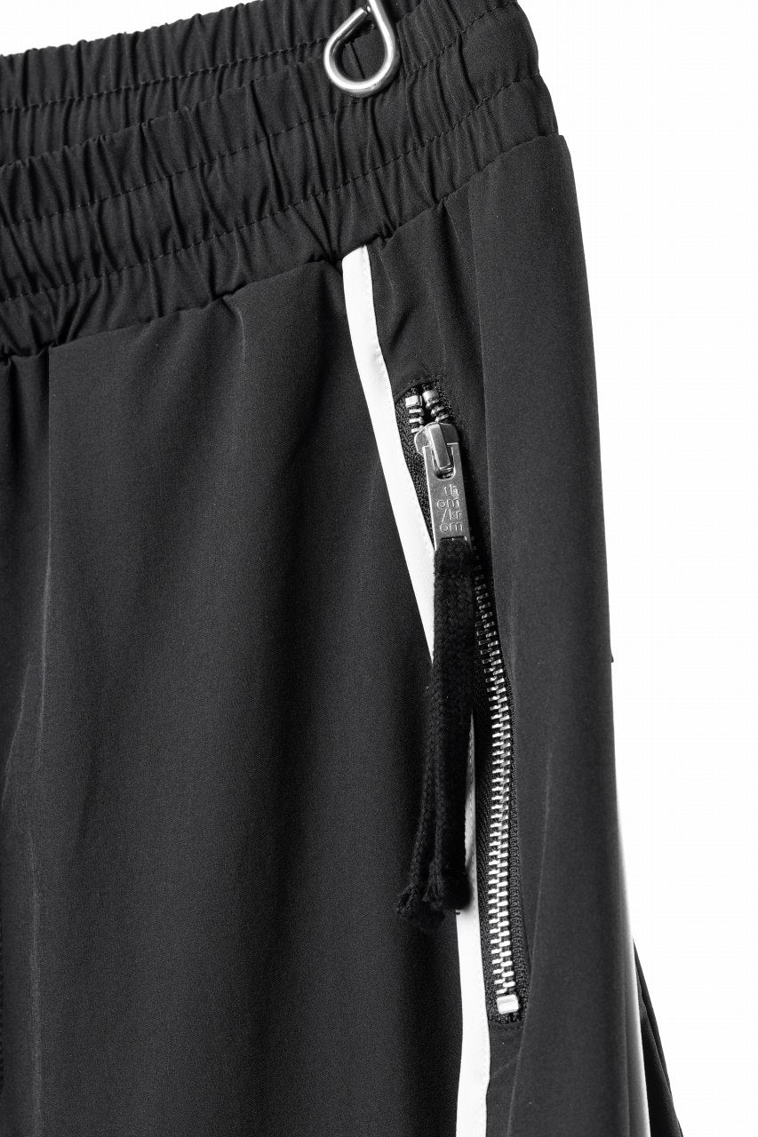 画像をギャラリービューアに読み込む, thom/krom DROP CROTCH TROUSERS / ELASTIC NYLON + REFLECTION PIPING (BLACK)