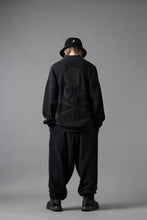 Load image into Gallery viewer, MASTERMIND WORLD LOUNGE FULL-ZIP TRACK JACKET / SOFTY BOA FLEECE (BLACK x CHARCOAL)
