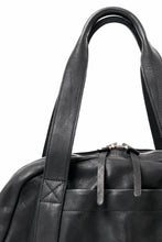 Load image into Gallery viewer, ISAMU KATAYAMA BACKLASH DOUBLE SHOULDER GARMENT-DYED OVERNIGHT BAG (BLACK)