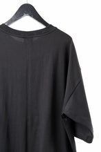 画像をギャラリービューアに読み込む, thom/krom RELAXED FIT SHORT SLEEVE TEE / COTTON JERSEY (BLACK)