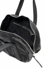 Load image into Gallery viewer, ISAMU KATAYAMA BACKLASH DOUBLE SHOULDER GARMENT-DYED OVERNIGHT BAG (BLACK)