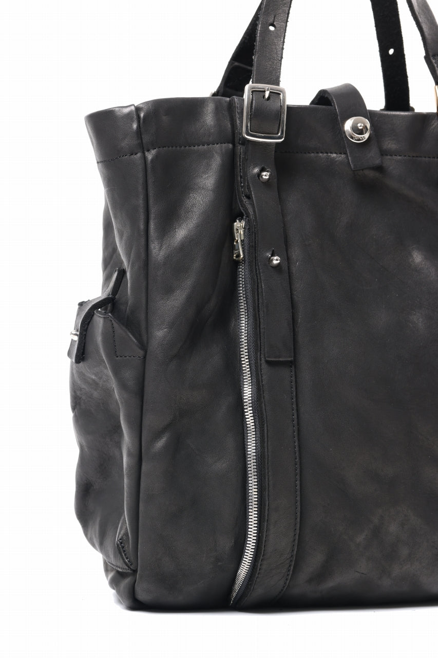 Load image into Gallery viewer, ISAMU KATAYAMA BACKLASH ZIP TOTE BAG / OBJECT DYED JAPAN ROUGH STEER (BLACK)