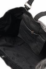 Load image into Gallery viewer, ISAMU KATAYAMA BACKLASH ZIP TOTE BAG / OBJECT DYED JAPAN ROUGH STEER (BLACK)