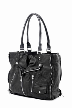 Load image into Gallery viewer, ISAMU KATAYAMA BACKLASH JAPAN CALF GARMENT-WASH RIDERS TOTE BAG (BLACK)