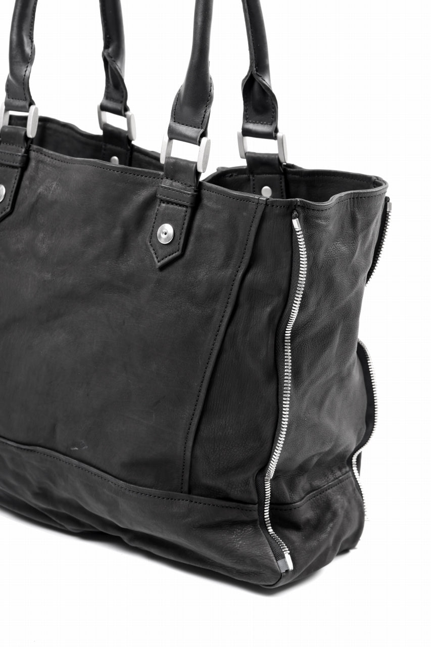 Load image into Gallery viewer, ISAMU KATAYAMA BACKLASH JAPAN CALF GARMENT-WASH RIDERS TOTE BAG (BLACK)